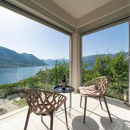 Luxury Dream View Apartment Kotor Exteriör bild