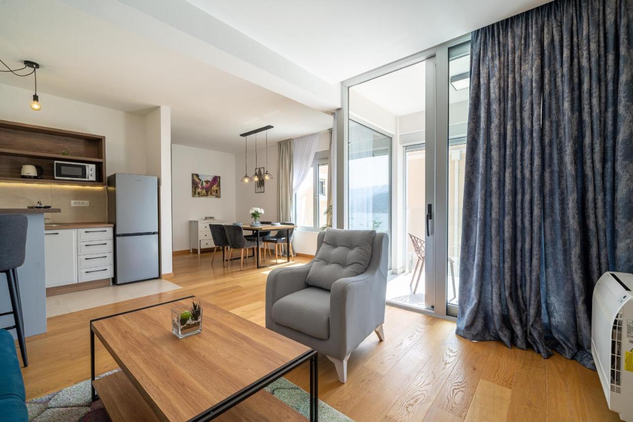 Luxury Dream View Apartment Kotor Exteriör bild